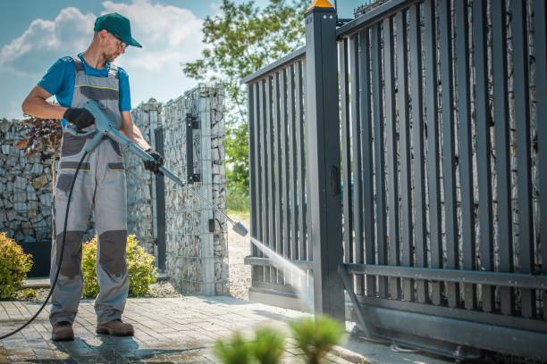 Davis, CA  Pressure Washing Services Company